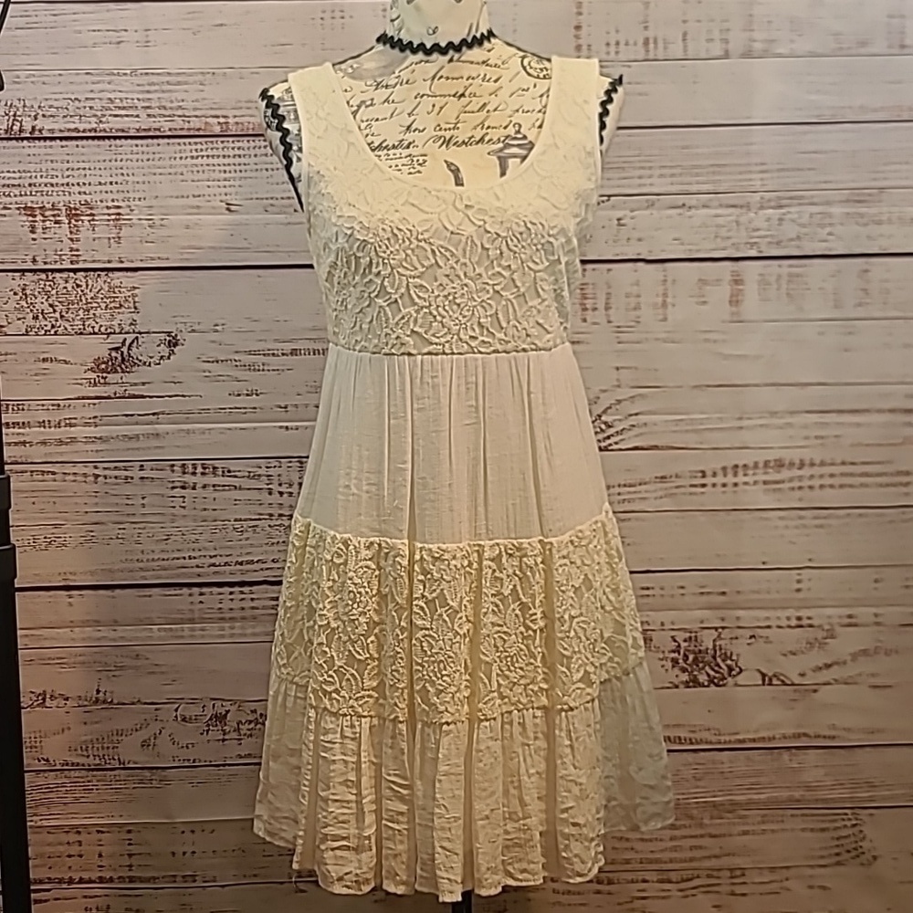 Speechless gorgeous lace tank dress